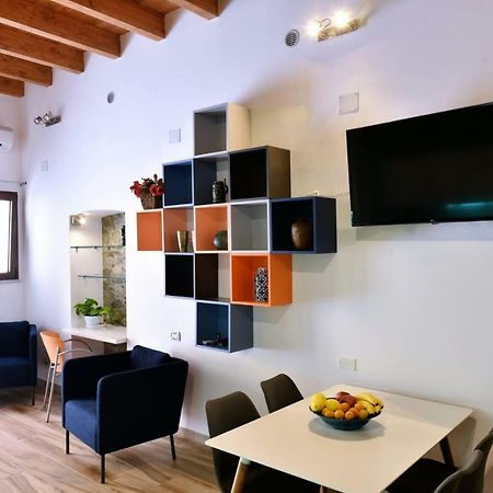 Monolocale Al Vicoletto Cagliari Exterior foto