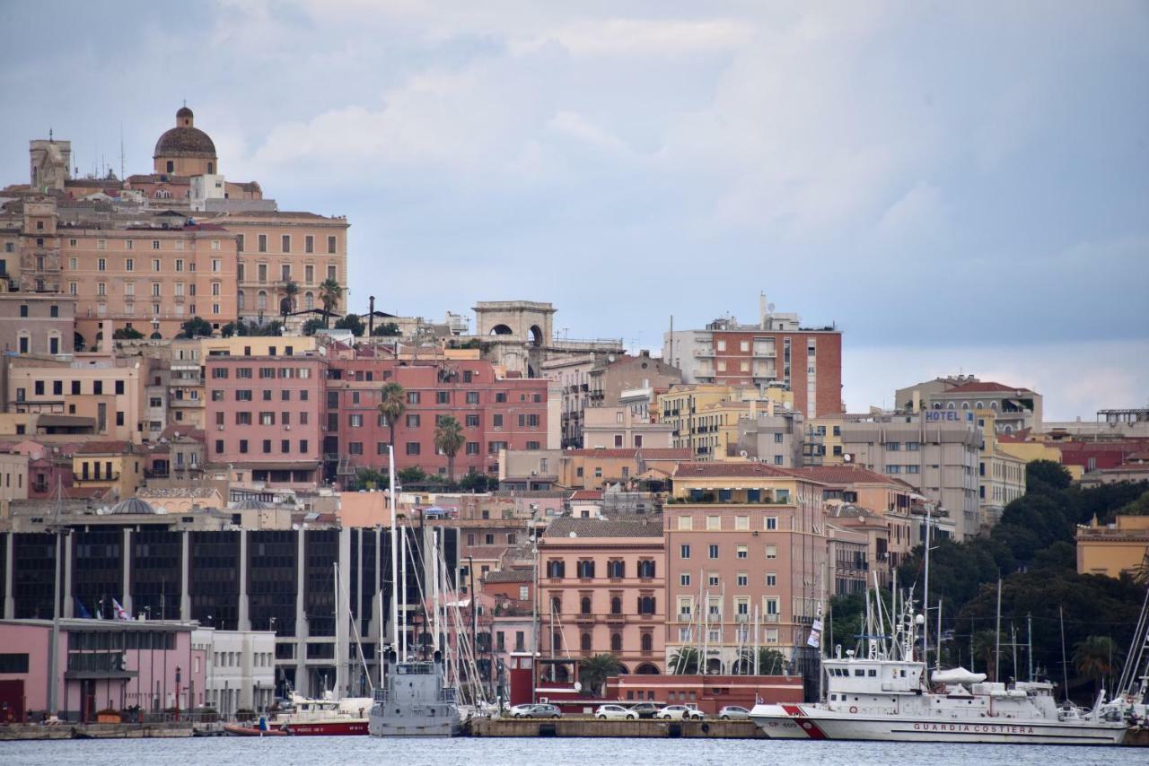 Monolocale Al Vicoletto Cagliari Exterior foto